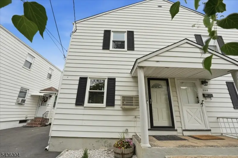 210 N 17th St, Ampere North, NJ 07003 - #1