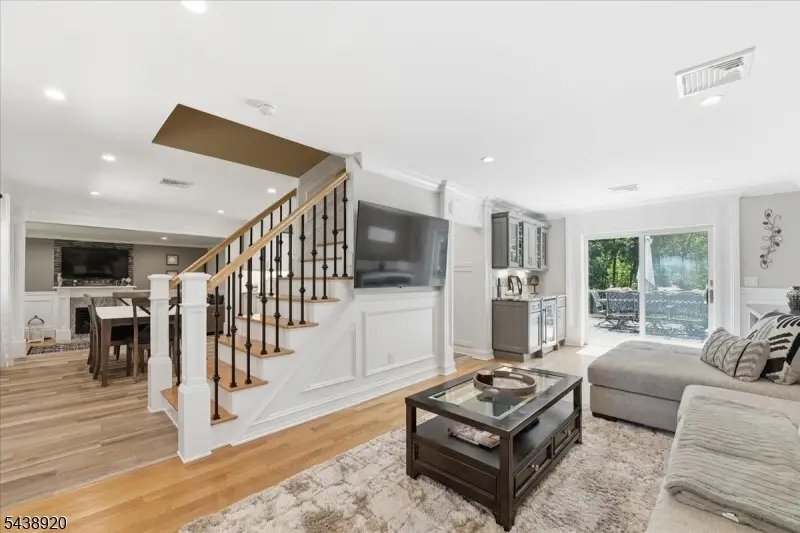 3 Richard Dr W, Mount Arlington, NJ 07856 - #3