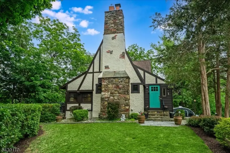 4 Indian Trl, Lake Mohawk, NJ 07871 - #1