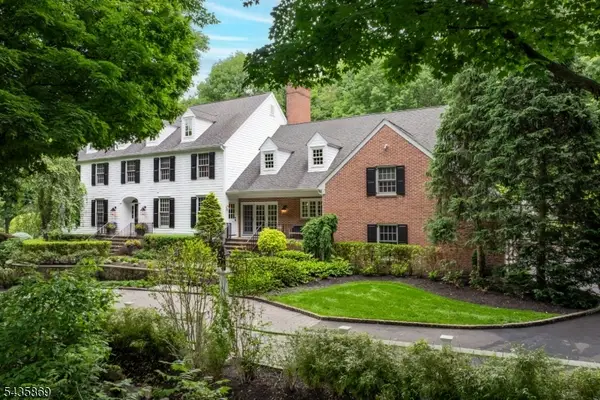 19 Cliffside Way, Boonton Twp., NJ 07005
