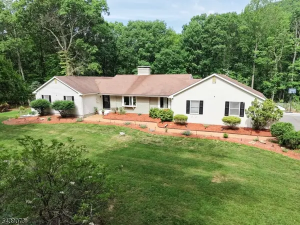 94 Gaisler Rd, Blairstown Twp., NJ 07825
