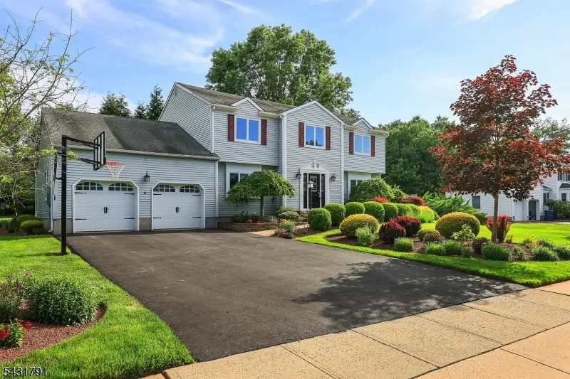 13 Daniel Dr, Blackwells Mills, NJ 08844 - #2