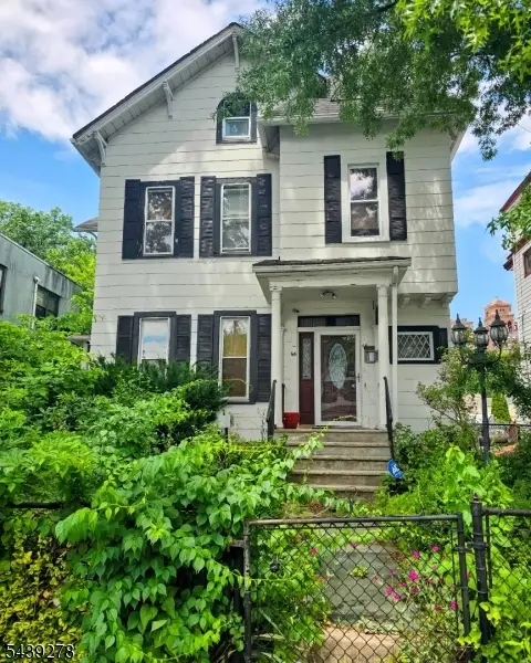 65 Lincoln St, East Orange, NJ 07017 - #1