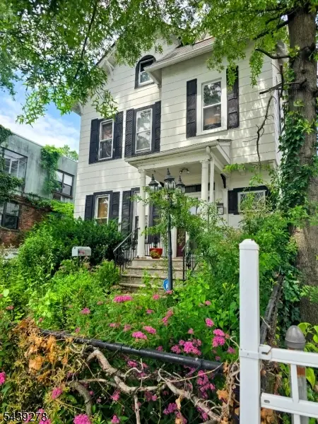65 Lincoln St, East Orange, NJ 07017 - #2