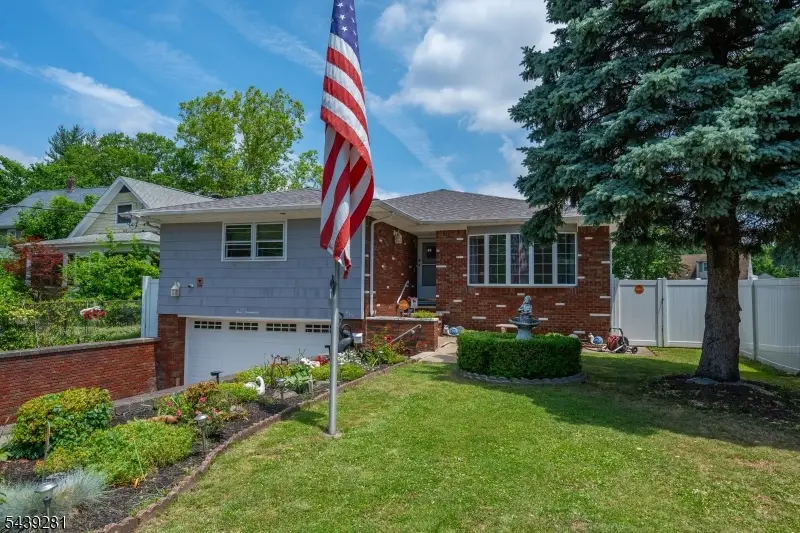 417 Linden Ave, Rahway, NJ 07065 - #3