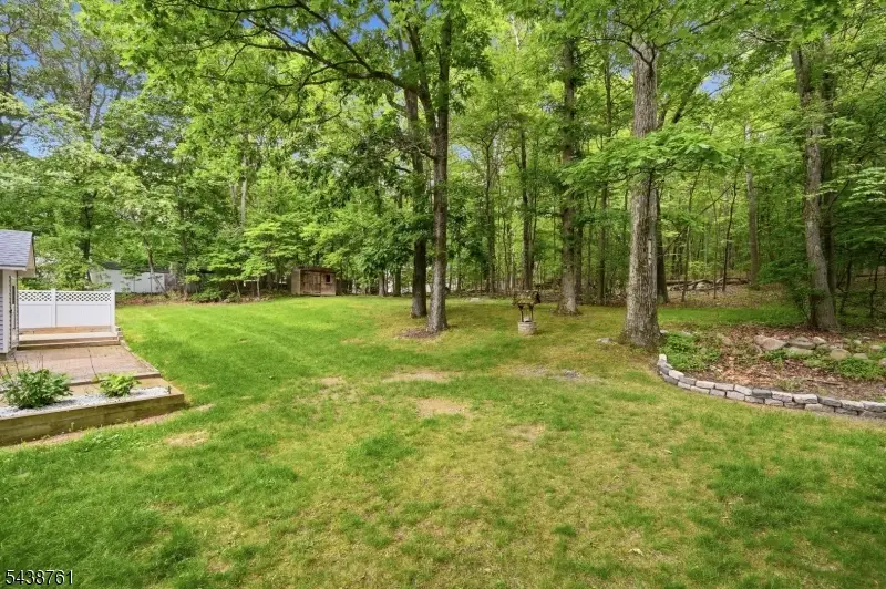 312 Lakeview Dr, Hampton, NJ 07860 - #3