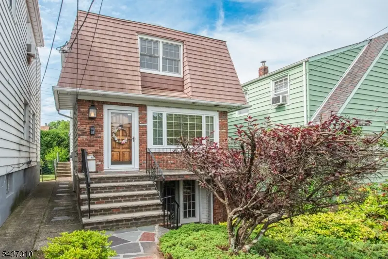 51 Emmet St, Belleville, NJ 07109 - #1