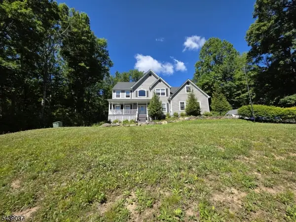 1 Wood Hollow Trl, Jefferson Twp., NJ 07438