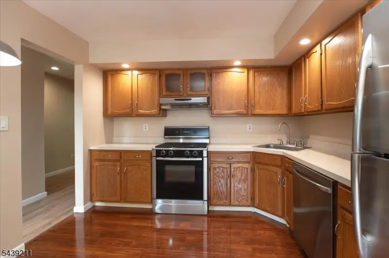 23 E Foxboro Ln #E, West Milford, NJ 07480 - #3