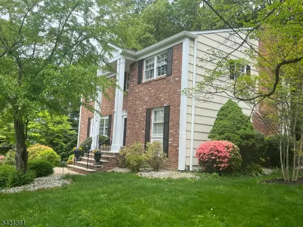 126 Wentworth Dr, Berkeley Heights Twp., NJ 07922