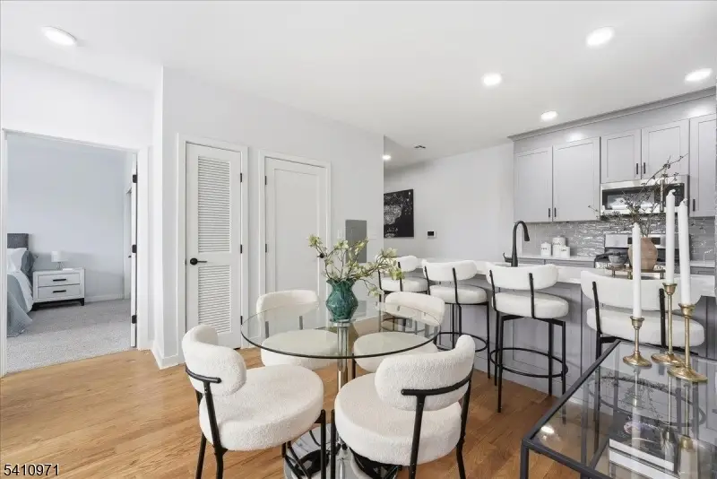660 Bloomfield Ave #402, Bloomfield, NJ 07003 - #1