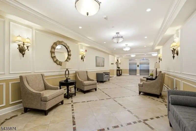 4206 Hoover Ln #206, Mount Hope, NJ 07885 - #3