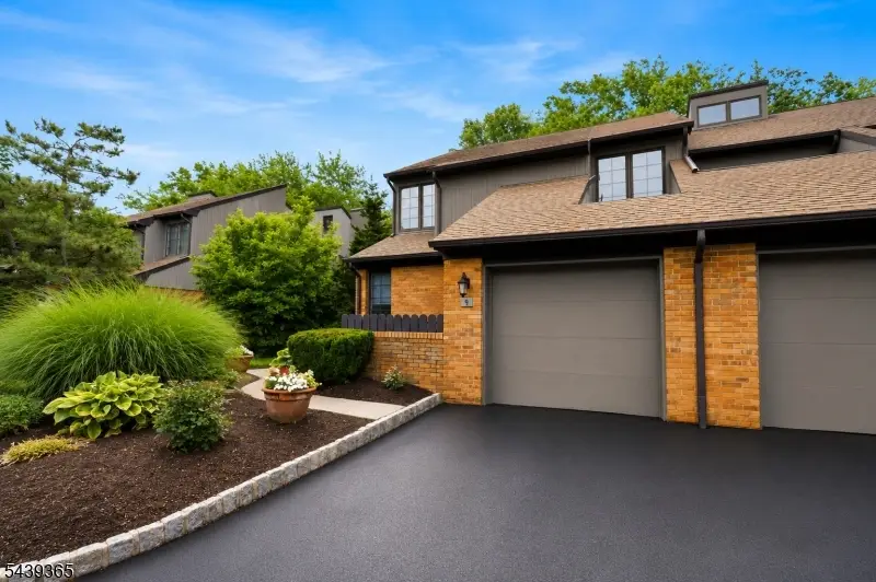 9 Shelley Pl, Morris, NJ 07960 - #2