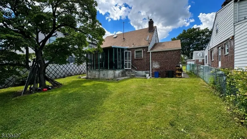 14 Madison St, North Arlington, NJ 07031 - #2