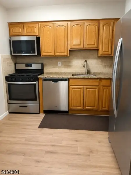 38 Park St #B, Florham Park, NJ 07932 - #3