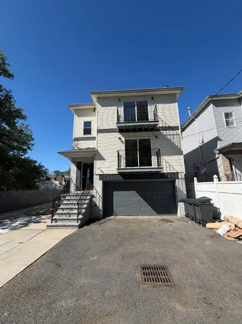 64 Montclair Ave #3, Newark, NJ 07104 - #1