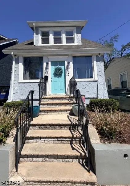 75 Smith St, Union Twp., NJ 07088