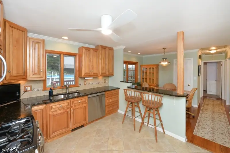30 Knolls Rd, Bloomingdale, NJ 07403 - #3