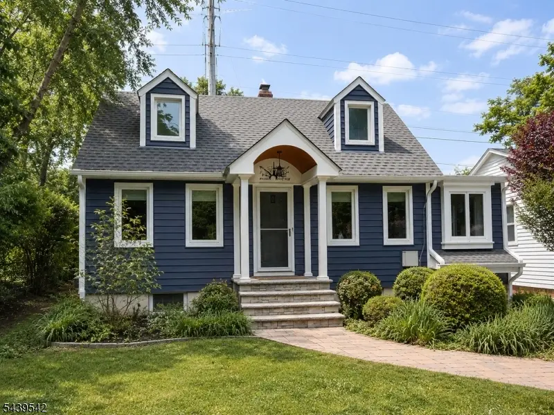 10 Meadow Rd, Chatham, NJ 07928 - #1