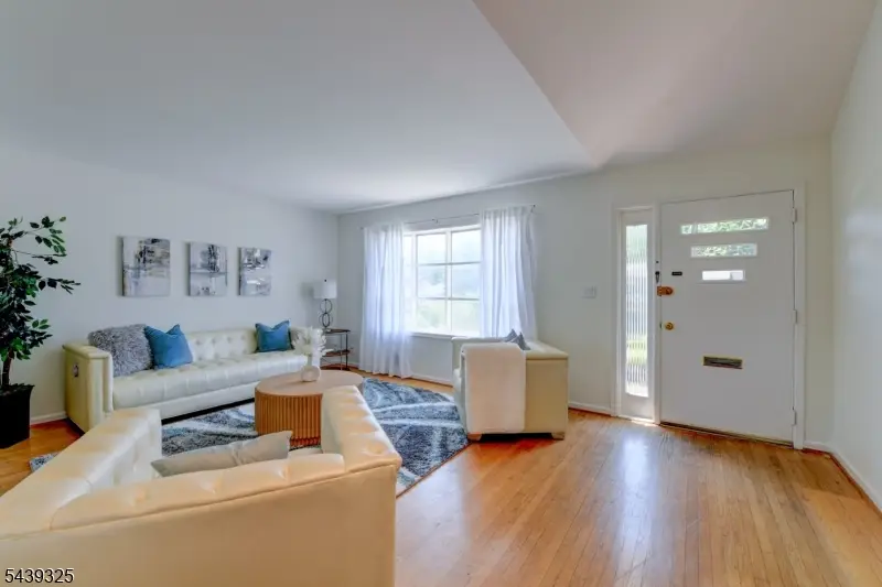 15 Winding Way, West Orange, NJ 07052 - #3