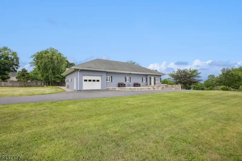 52 Charlestown Rd, Hampton, NJ 08827 - #1