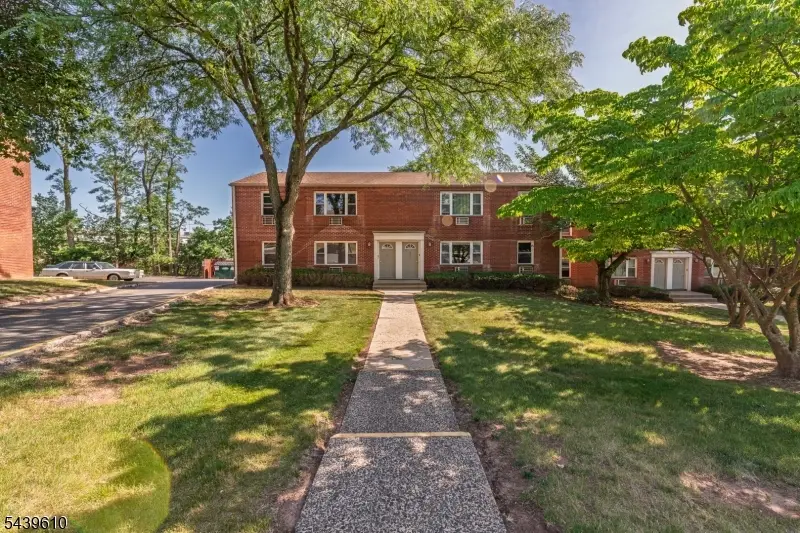 93 Fox Rd., Edison, NJ 08817 - #2