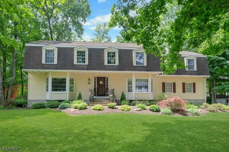 20 Lark Ln, Oak Ridge, NJ 07438 - #2