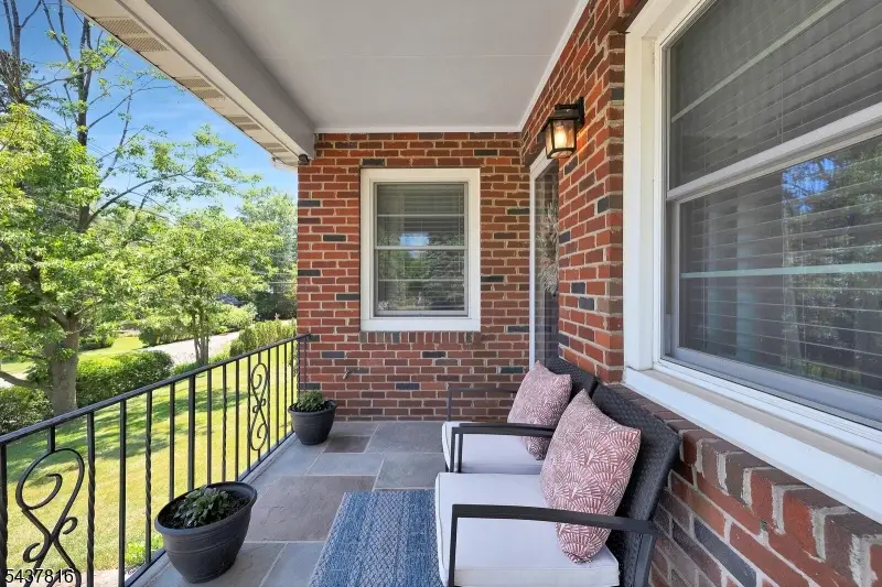 1822 Long Hill Rd, Millington, NJ 07946 - #2