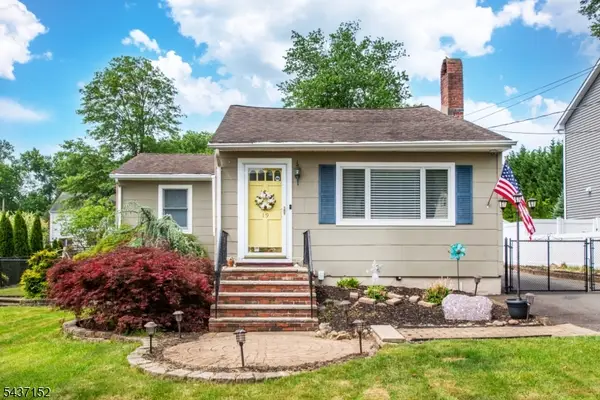 19 Grand Ave, Hanover Twp., NJ 07927