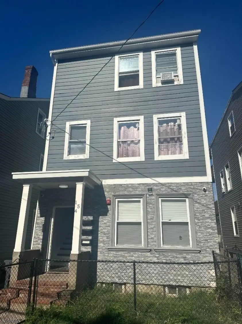 154 Butler St, Paterson, NJ 07524 - #1