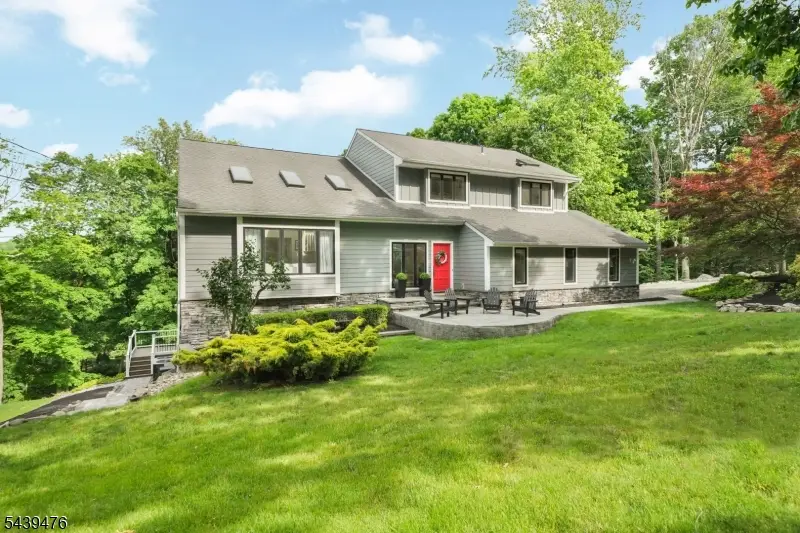 11 Hemlock Ln, Kinnelon, NJ 07405 - #2