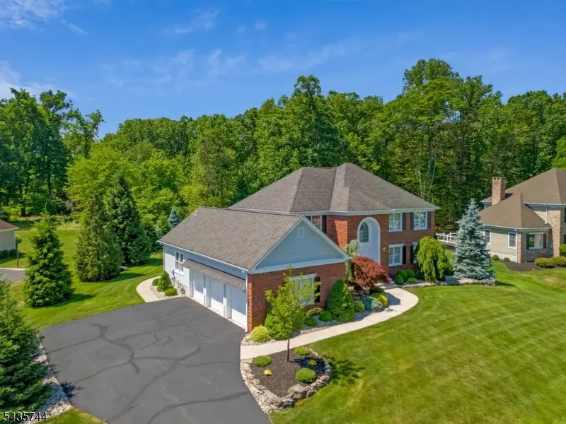 1 Mckay Dr, Bridgewater, NJ 08807 - #3