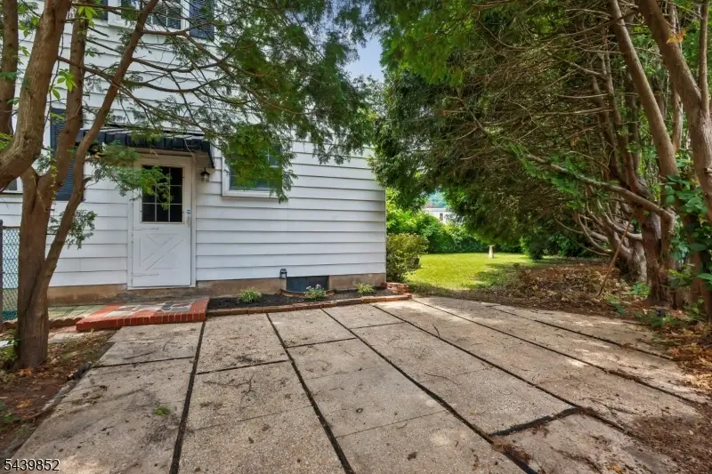 320 Redmont Rd, North Plainfield, NJ 07063 - #3