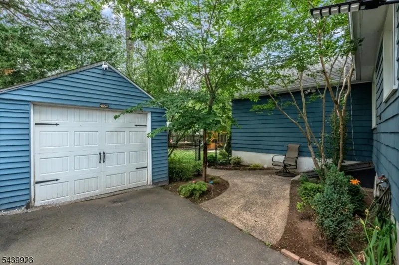 958 Leland Ave, Plainfield, NJ 07062 - #3