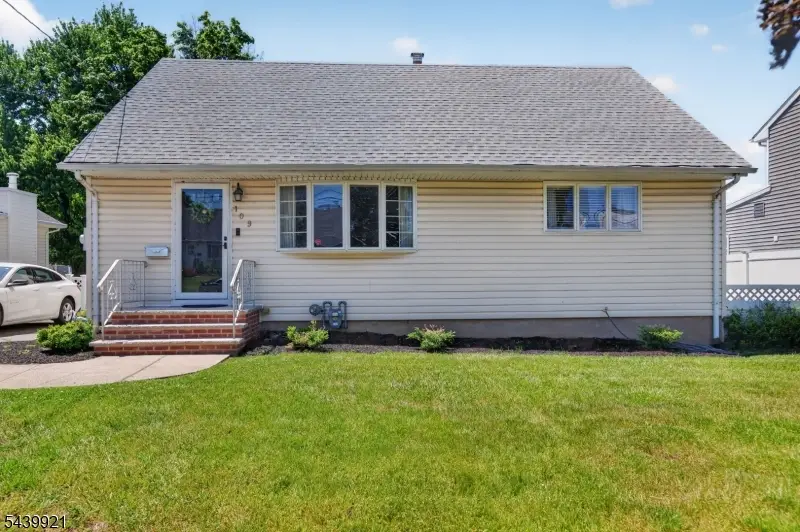 109 Carlson Pkwy, Cedar Grove, NJ 07009 - #1