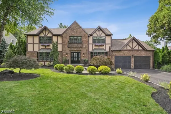 170 Killarney Dr, Berkeley Heights Twp., NJ 07922