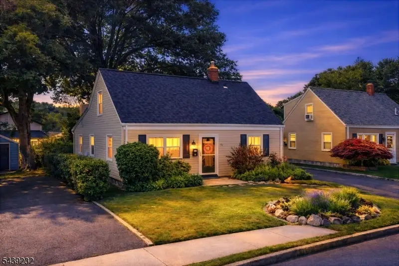 72 Robertson Ave, Hawthorne, NJ 07506 - #1