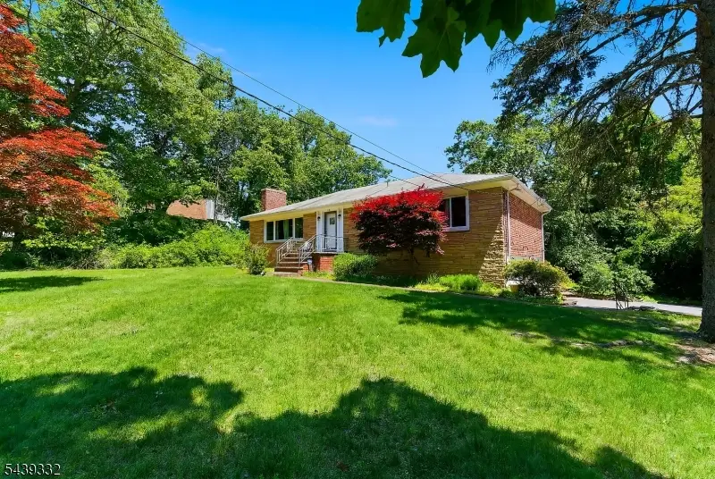 52 Manger Rd, West Orange, NJ 07052 - #2