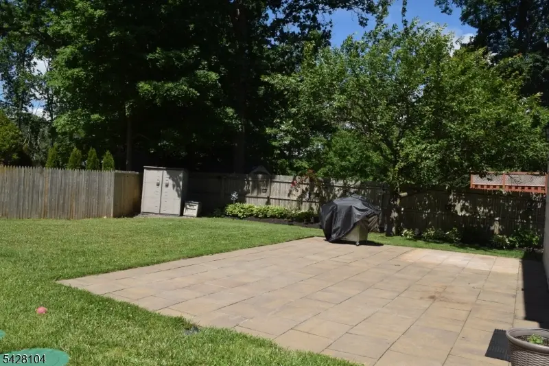 121 Leland Trl, Hopatcong, NJ 07843 - #3