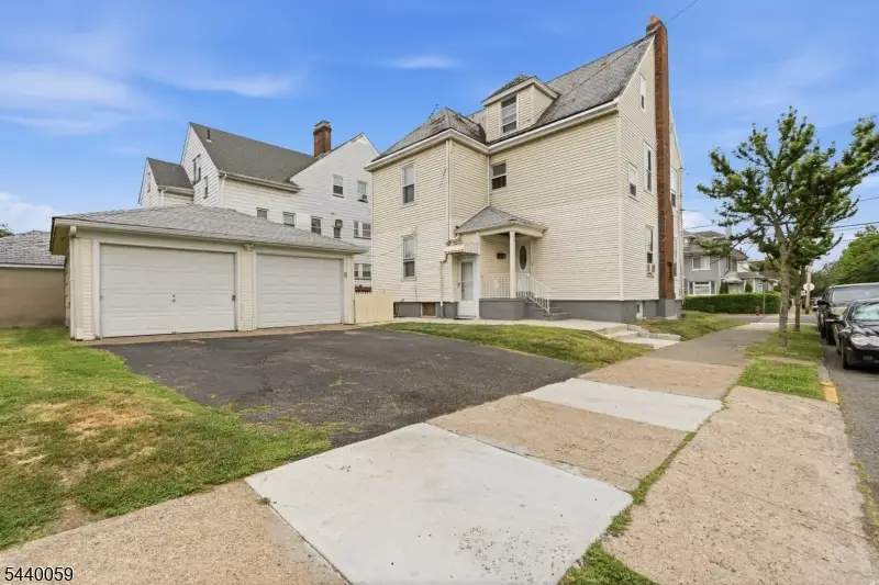 411 15th Ave, Paterson, NJ 07504 - #2