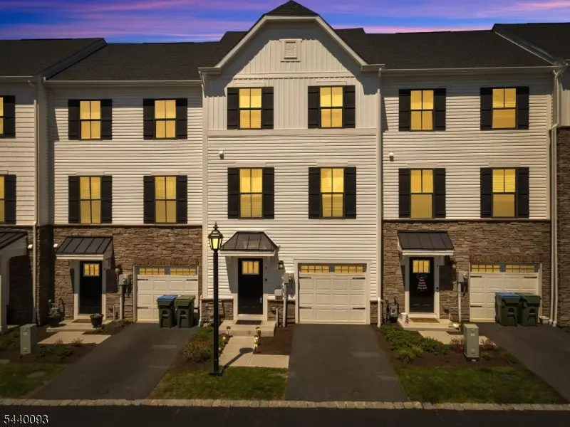 3 Saw Mill Cir, Hackettstown, NJ 07840 - #1