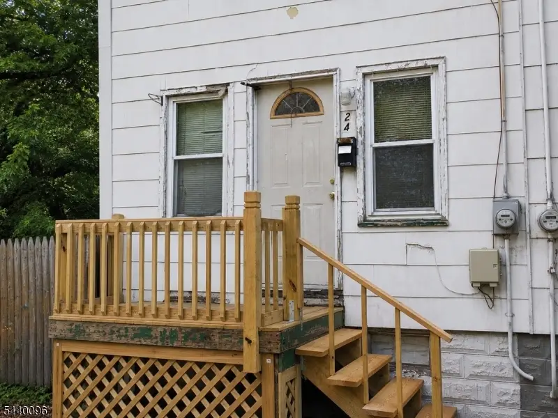 24 Johannis Pl, Plainfield, NJ 07063 - #2