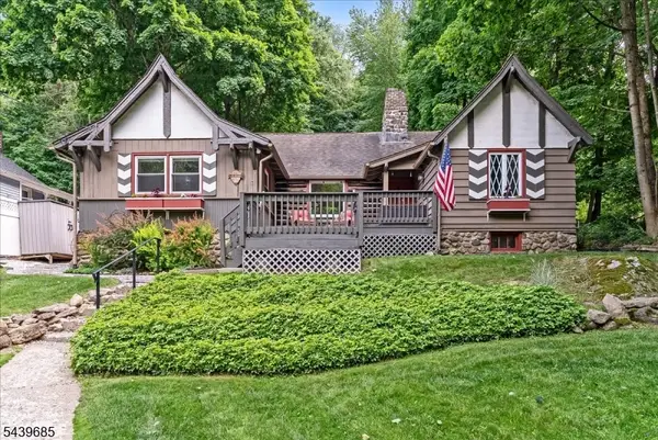 359 E Shore Trl, Sparta Twp., NJ 07871