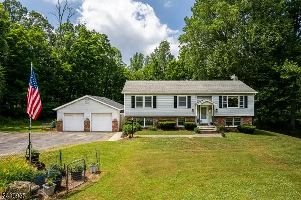 15 Hoagland Rd, Blairstown Twp., NJ 07825