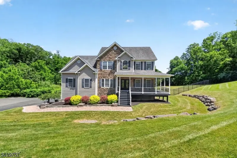 3 Walnut Trl, Andover, NJ 07860 - #1