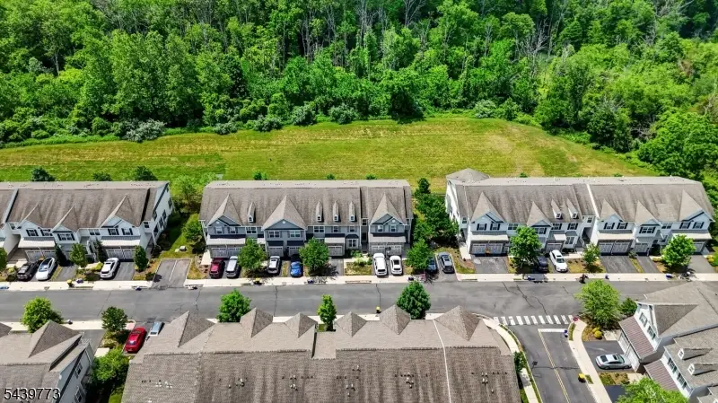 97 Autumn Ln, Montgomery, NJ 08558 - #3