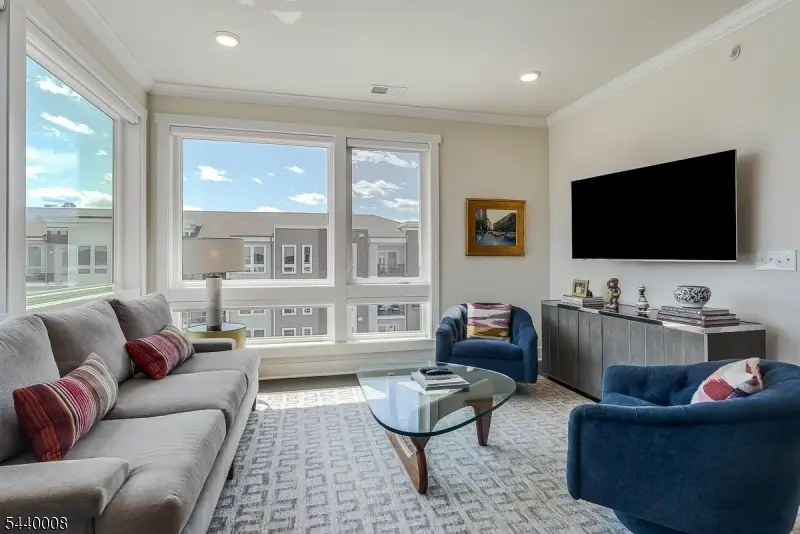 3 Vanderbilt Blvd #402, Florham Park, NJ 07932 - #3