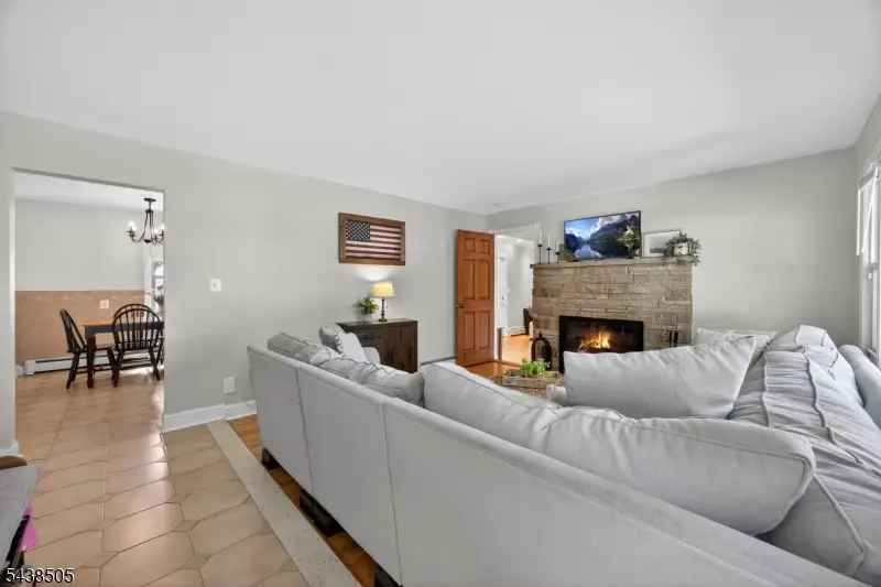 245 N 11th St, Kenilworth, NJ 07033 - #2