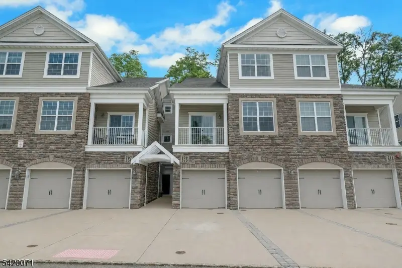310 Waterview Ct #310, Cedar Knolls, NJ 07927 - #1