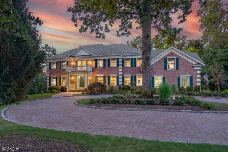 12 Oak Hill Dr, Bernards, NJ 07920 - #1